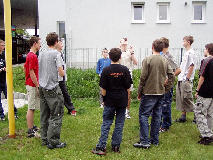img00004.jpg